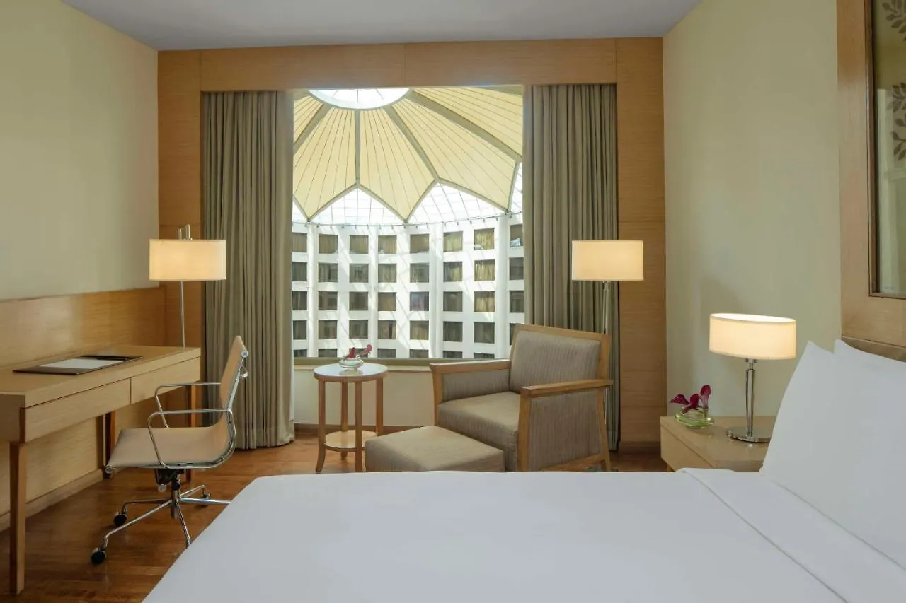 Radisson Blu Hotel New Delhi Dwarka 5*, Delhi (National Capital Territory of India) Indien